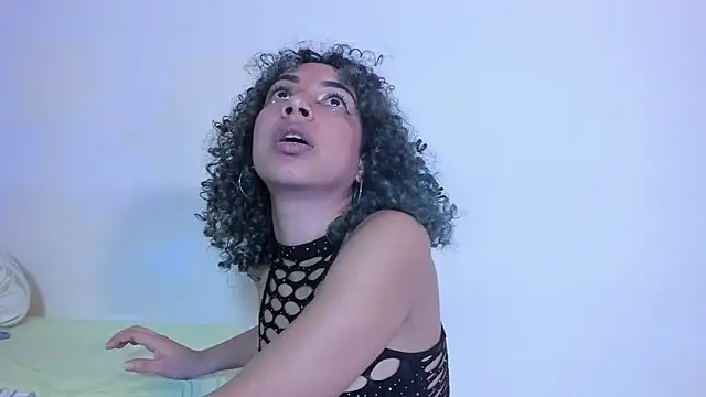 Conejita_lis's cam snapshot