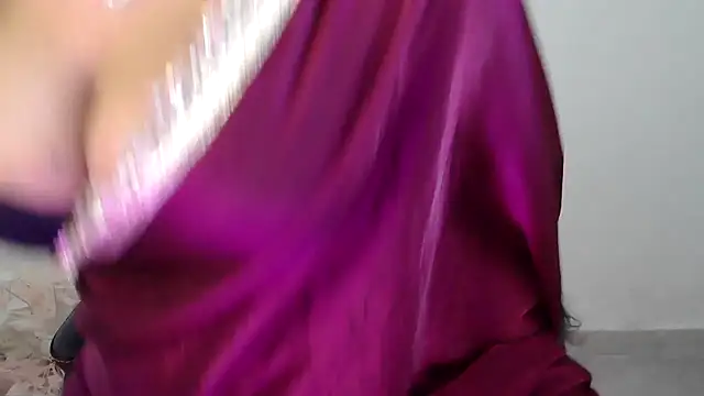 C_p_r_puoja's cam snapshot