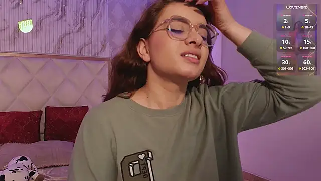 Naomy_tay1's cam snapshot