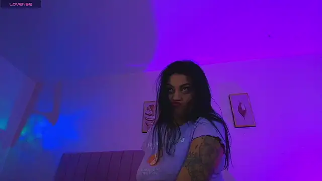 mei_kora's cam snapshot