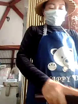 YIYI-502's cam snapshot