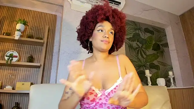 loladupont's cam snapshot