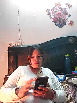 Poojabhabi101's cam snapshot