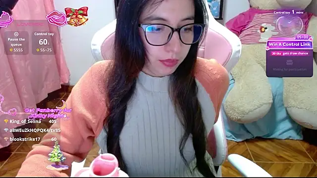 Maggie_Fox3's cam snapshot