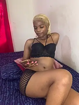 Lady-Amina's cam snapshot