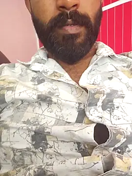 Bigkannan live sex cam