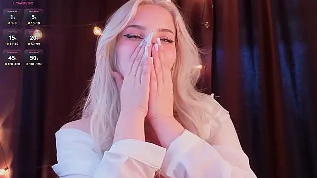 ShyniAlice's cam snapshot