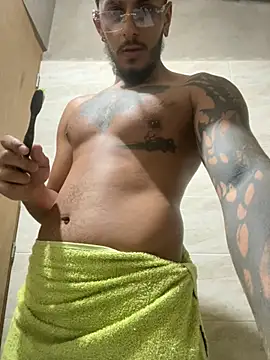 liyamjunior's cam snapshot