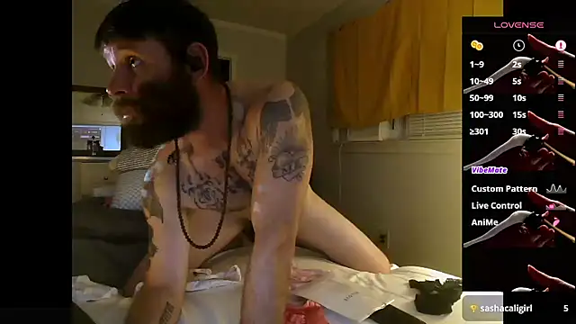 cts82190@xh's cam snapshot