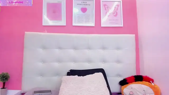 Macarena_05's cam snapshot