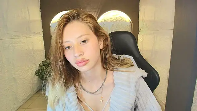 jazmin_r_'s cam snapshot