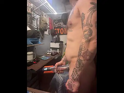 CloudDadddyyy420 live sex cam