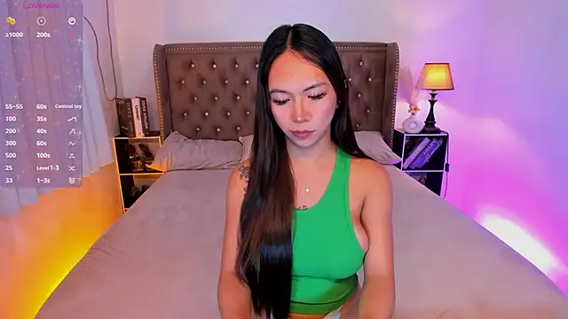 Lady_Riley's cam snapshot