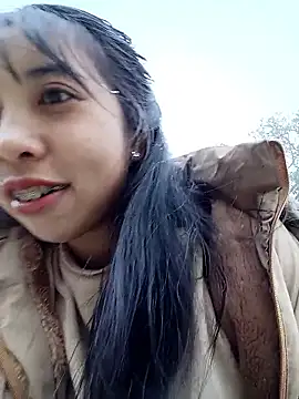 emaame68's cam snapshot