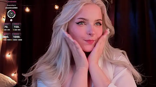 ShyniAlice's cam snapshot