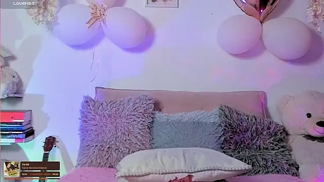 julieta_cooper20's cam snapshot