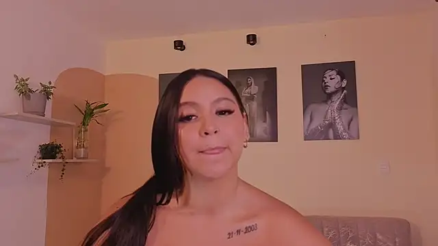 ToriCrossX's cam snapshot