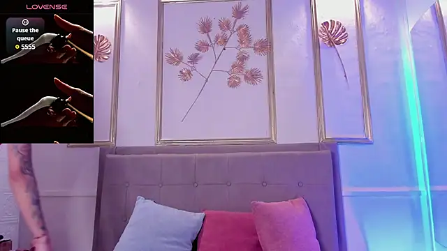 SophieSweet88's cam snapshot