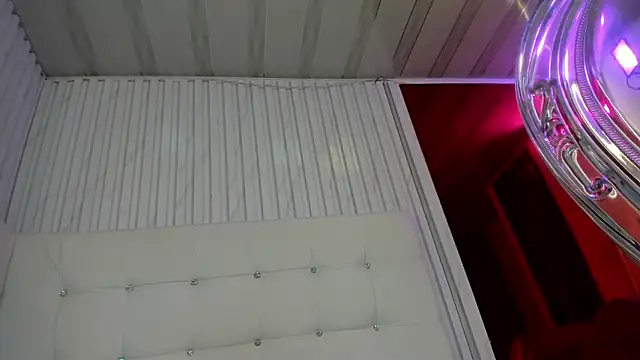 Mantis_winee's cam snapshot