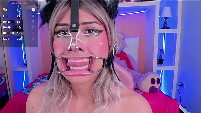 miss___megan's cam snapshot