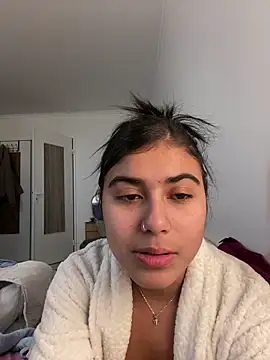 adorablepetite's cam snapshot