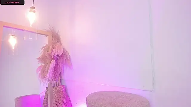 Doll_Isa_'s cam snapshot