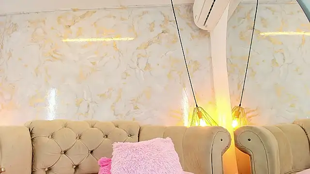 khloeblake's cam snapshot