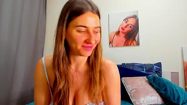 Squishy_Goddess's cam snapshot