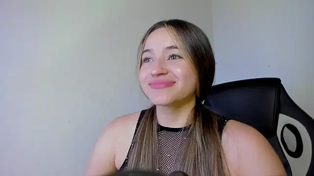 Sophie_spencer1's cam snapshot