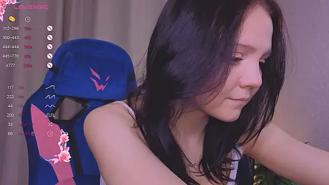 Tiny_Emmy live sex cam