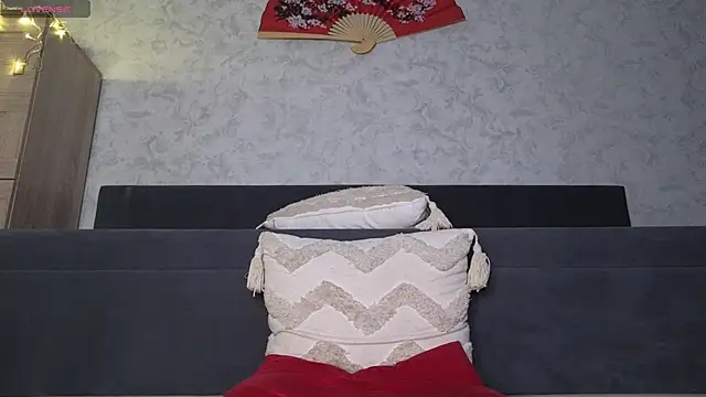 saya_li11's cam snapshot