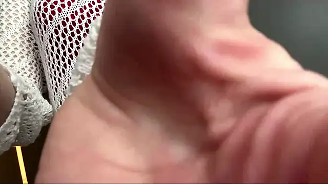 GingerFoxy_'s cam snapshot