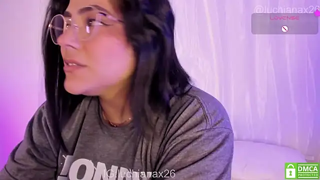 lucy26_'s cam snapshot