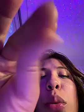 crystal_bunny7 live sex cam