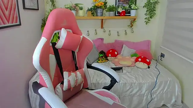 Starliee__'s cam snapshot