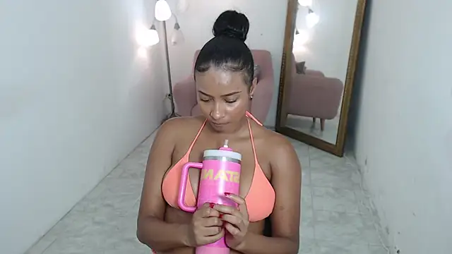 tatiana_oconell22's cam snapshot