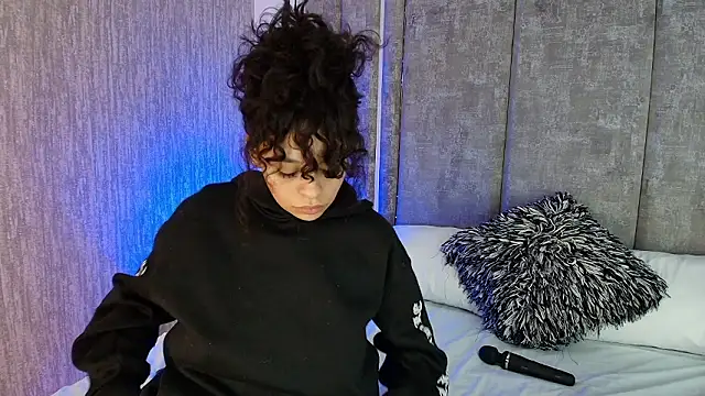 KatherineGomez live sex cam