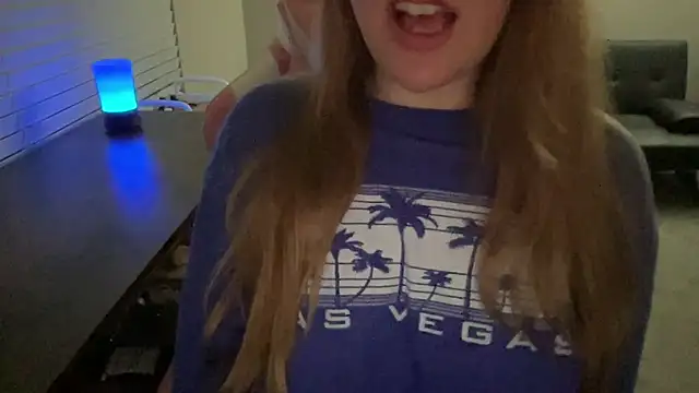 MollyJenson's cam snapshot