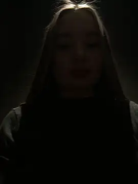 VineraSweet live sex cam