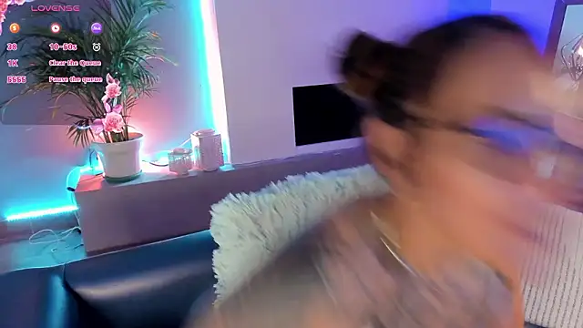 Megan_inked's cam snapshot