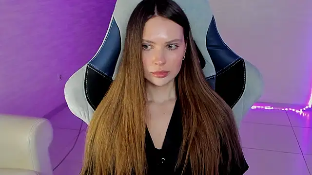 yourArya's cam snapshot