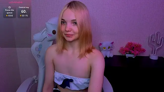 AnimeAlica18 live sex cam