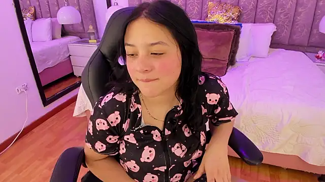 Amy_Ferreira's cam snapshot