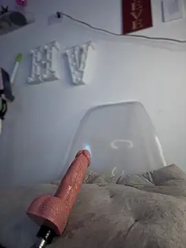 Helen_Vidall's cam snapshot