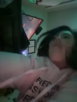 Miabelle2233's cam snapshot