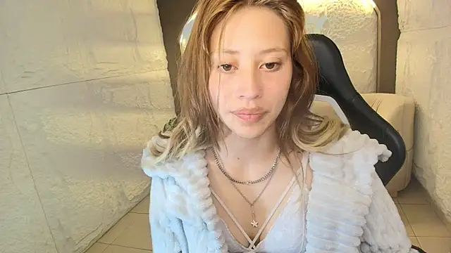 jazmin_r_'s cam snapshot