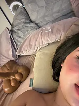 KimRoussee live sex cam