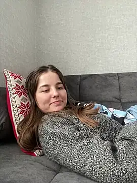 Lady_woman's cam snapshot