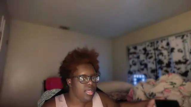 Yagurl___west's cam snapshot