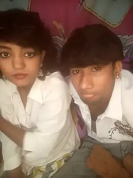 Freakingromance live sex cam